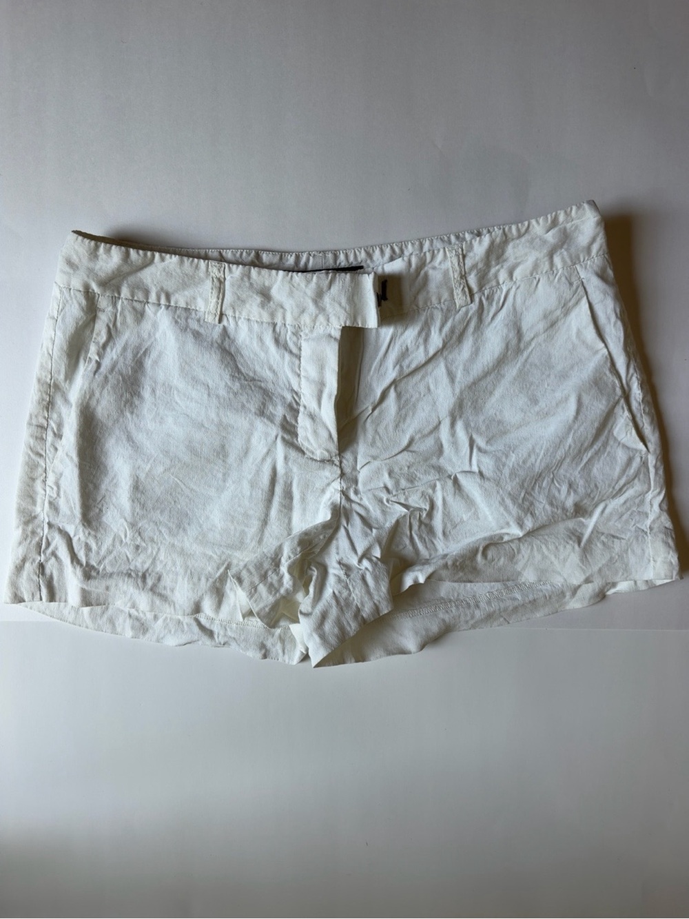 Theory Women’s White Cotton Blend Chino Shorts Size 8 Flat Front